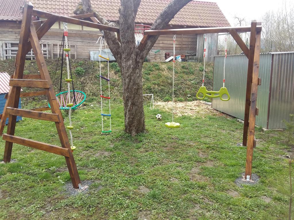 Liptovský Mikuláš Liptovska Chata Pri Potoku מראה חיצוני תמונה